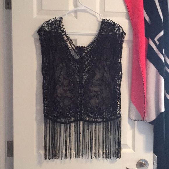 Say what fringe top - Picture 3 of 3